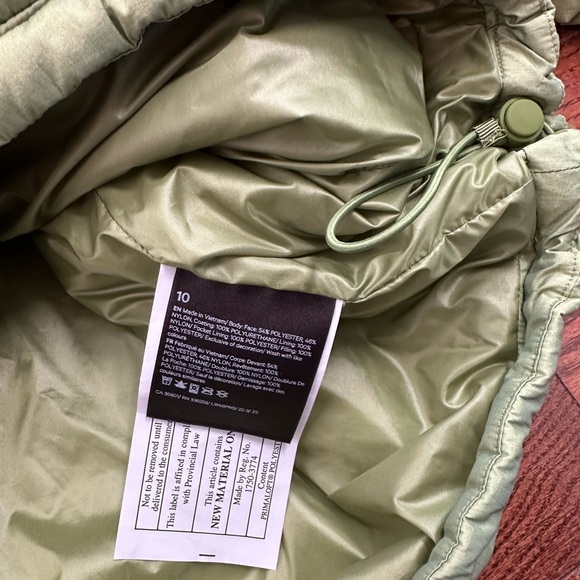 Lululemon Insulated Quilted Pullover Jacket - Picture 13 of 13